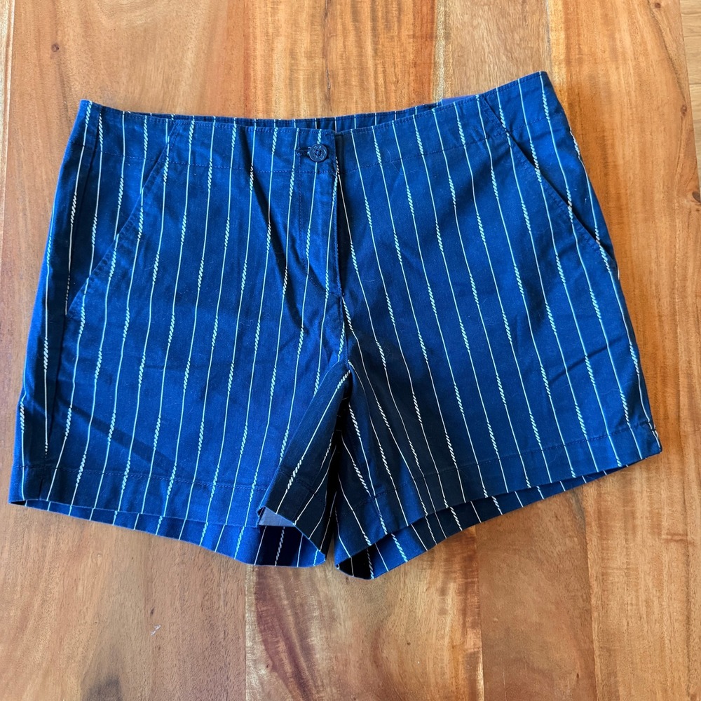 Nautica Women's Navy/White Bermuda Shorts Size 14 NWT